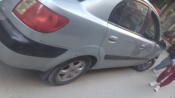 Kia Rio 2008 - صورة 1