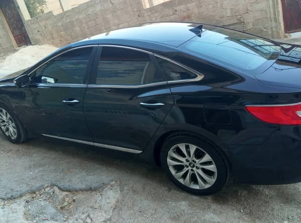 هيونداي آزيرا 2012 - صورة 5