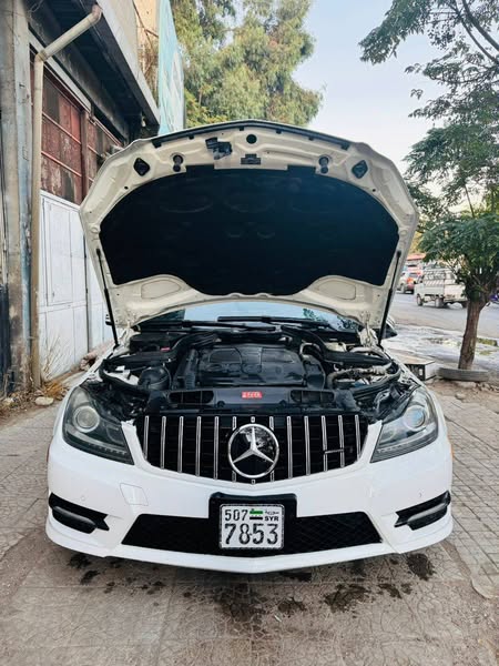مرسيدس C300 2014 - صورة 3