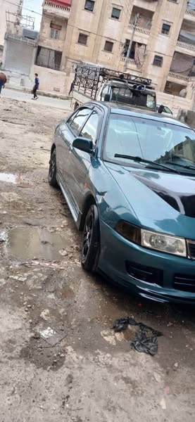 ميستوبيشي Lancer 1998 - صورة 2