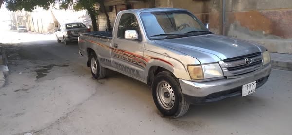 تويوتا هايلوكس 2005 - صورة 1