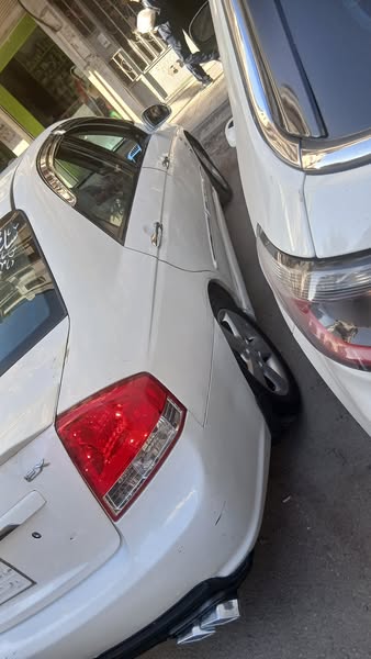 كيا سيراتو 2008 - صورة 4