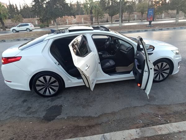 كيا K5 2012 - صورة 2