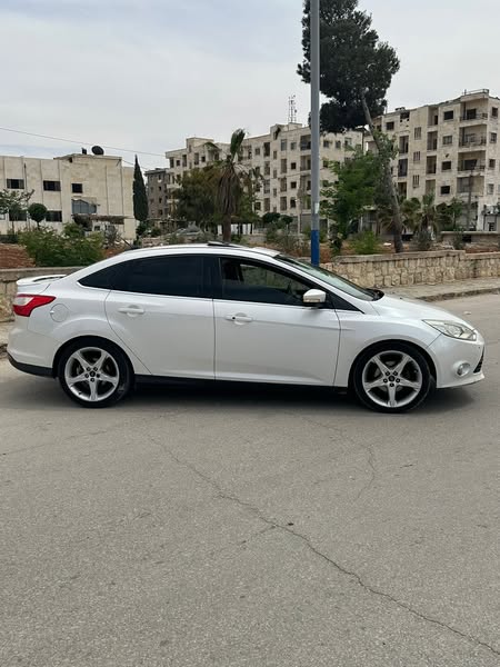 فورد فوكس 2013 - صورة 1