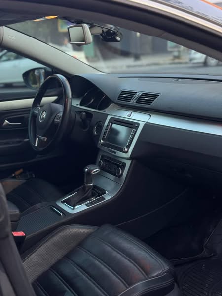 فولكسفاغن CC 2010 - صورة 2