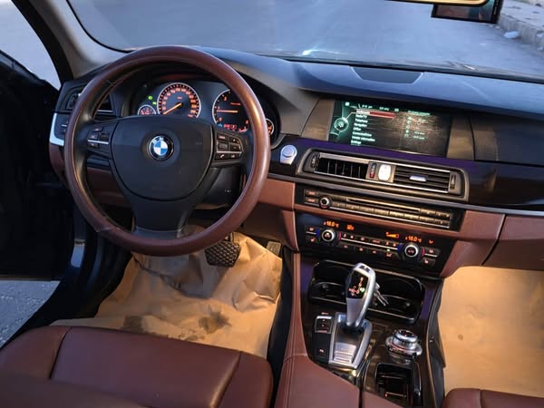 BMW 520 2013 - صورة 5