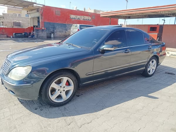 مرسيدس-بنز الفئة S 2001 - صورة 1