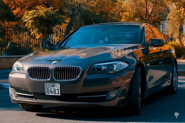 BMW 523i 2014 - صورة 4