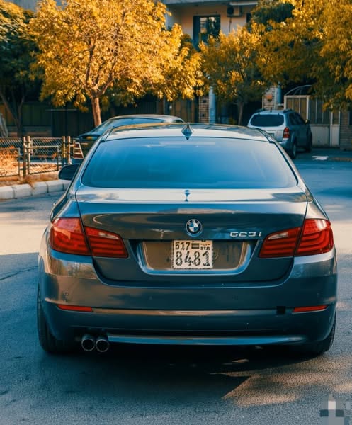 BMW 523i 2014 - صورة 1