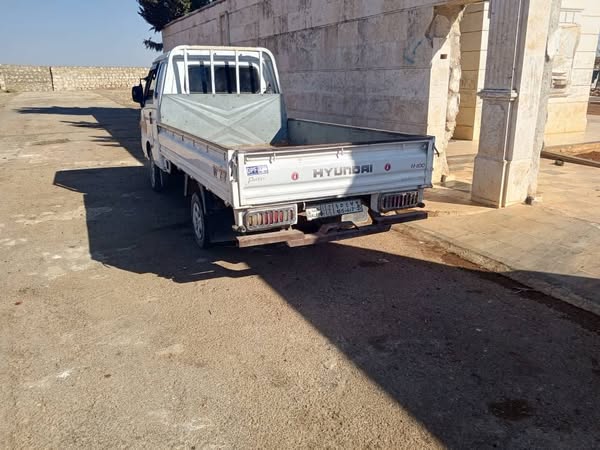 هيونداي H-100 1998 - صورة 3