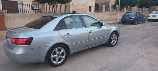 هيونداي سوناتا 2006 - صورة 3
