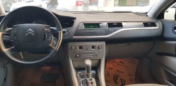 ستروين C5 2010 - صورة 3