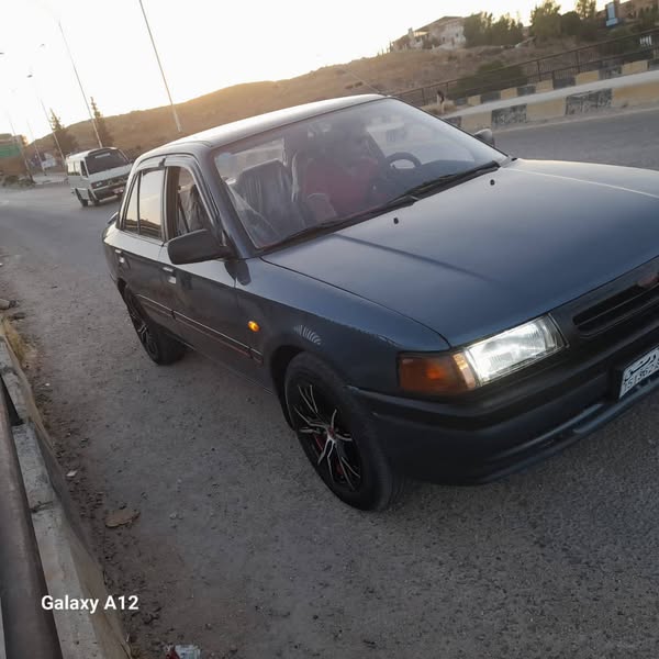 مازدا 323 1993 - صورة 5