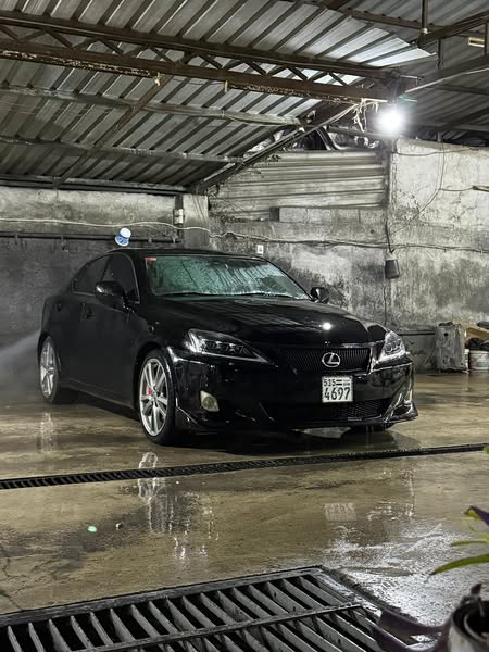 لكزس IS 350 2008 - صورة 1