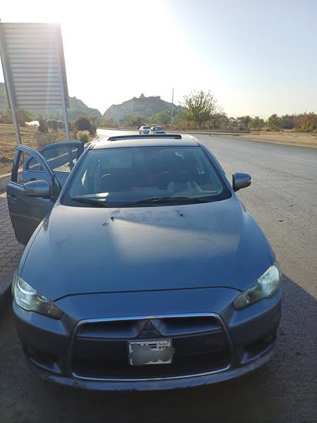 ميتسوبيشي Lancer 2015 - صورة 5