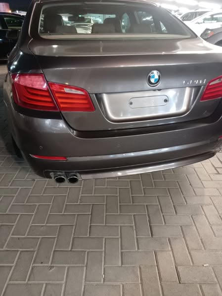 BMW 528i 2012 - صورة 5