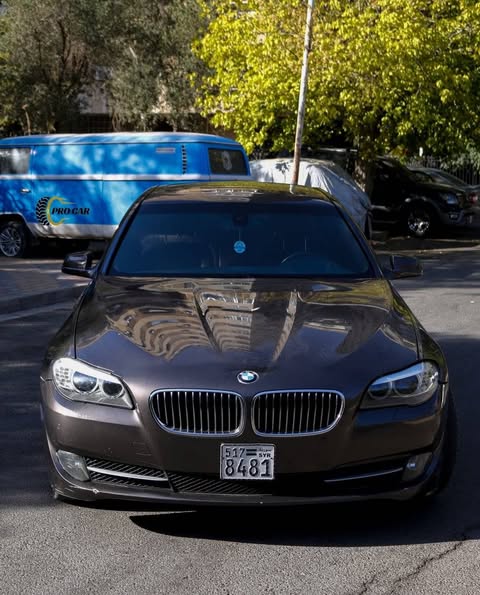 BMW 523i 2014 - صورة 1
