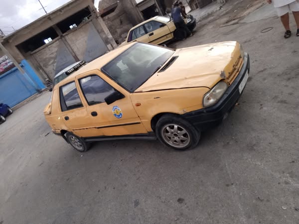 داسيا سوبرنوفا 2003 - صورة 2