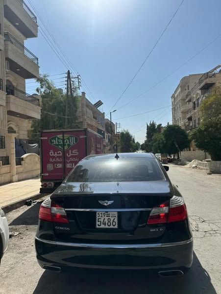 هيونداي جينسس 2014 - صورة 3