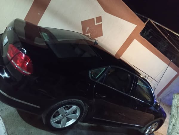 فولكسفاغن باسات 2015 - صورة 4