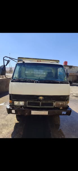 كيا K-Series 1994 - صورة 1