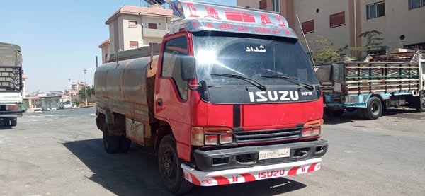 ايسوزو الف 1997 - صورة 4