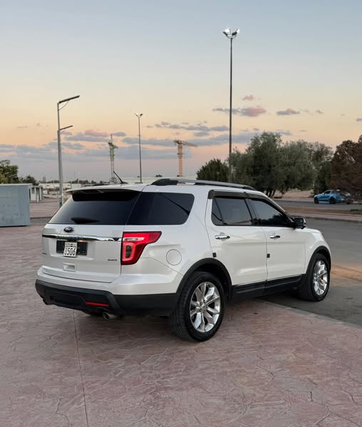 فورد اكسبلور 2013 - صورة 3