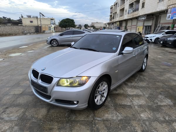 بي ام 320 2011 - صورة 1