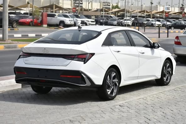 هيونداي النترا 2025 - صورة 4