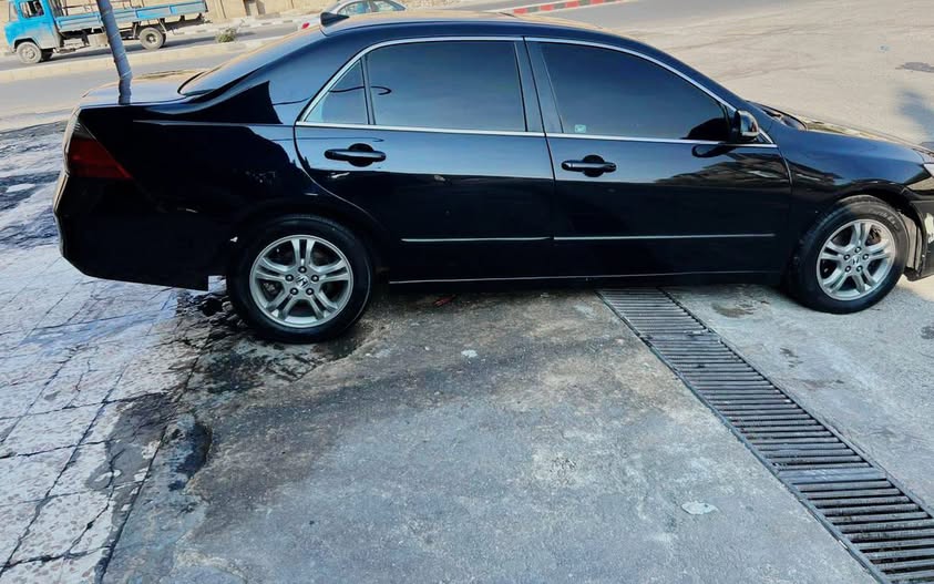 هوندا اكورد 2006