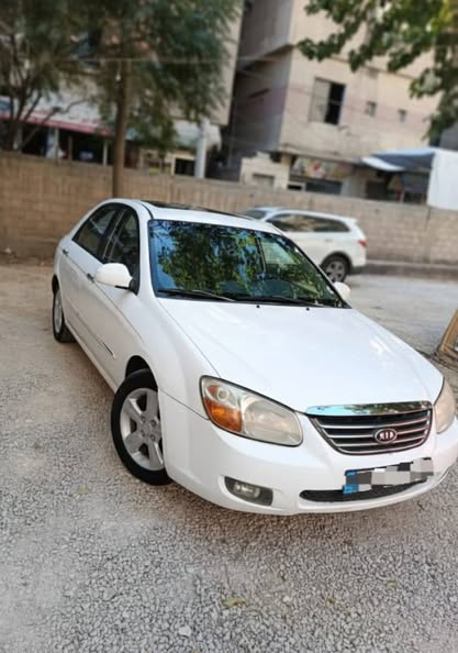 كيا سيراتو 2009 - صورة 1
