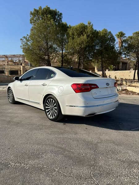 كيا K7 2011 - صورة 2