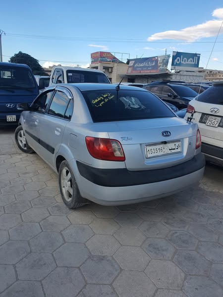 كيا ريو 2006 - صورة 4