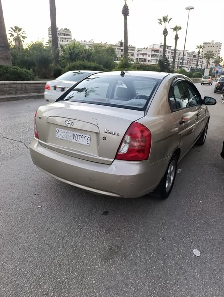 هيونداي فيرنا 2007 - صورة 2