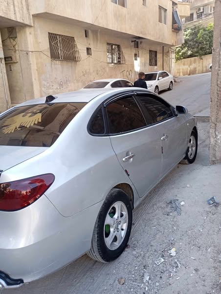هيونداي افانتي 2009 - صورة 5