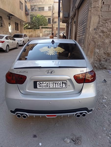 هيونداي افانتي 2009 - صورة 2