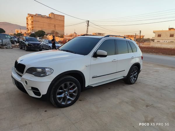 BMW X5 2011 - صورة 5