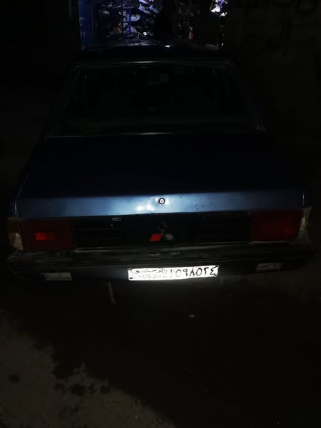 ميتسوبيشي لانسر 1983 - صورة 5