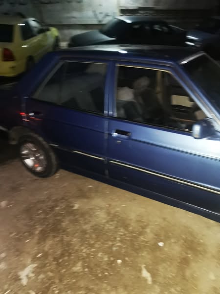 ميتسوبيشي لانسر 1983 - صورة 1