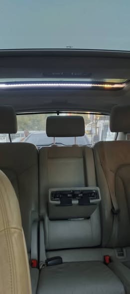 أودي Q7 2012 - صورة 3