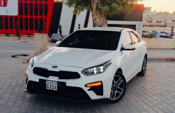 كيا K3 2019 - صورة 1