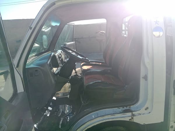 كيا K2700 2001 - صورة 2