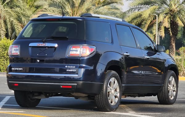 GMC أكاديا 2016 - صورة 5