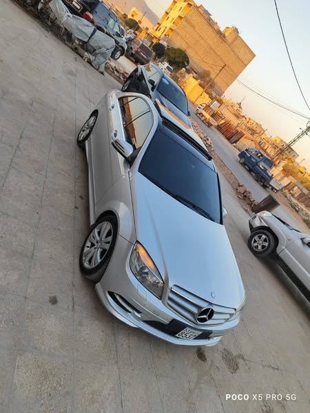 مرسيدس-بنز الفئة C 2011 - صورة 3