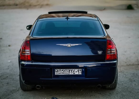 كرايزر 300 2007 - صورة 2