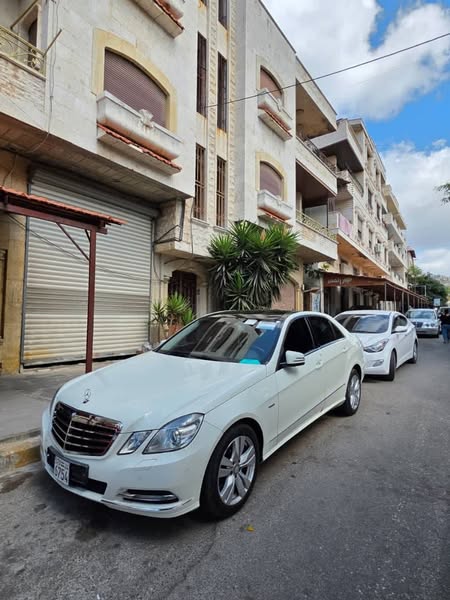 مرسيدس-بنز E 300 2012 - صورة 2