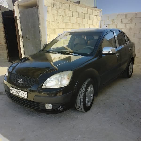 كيا ريو 2008 - صورة 1