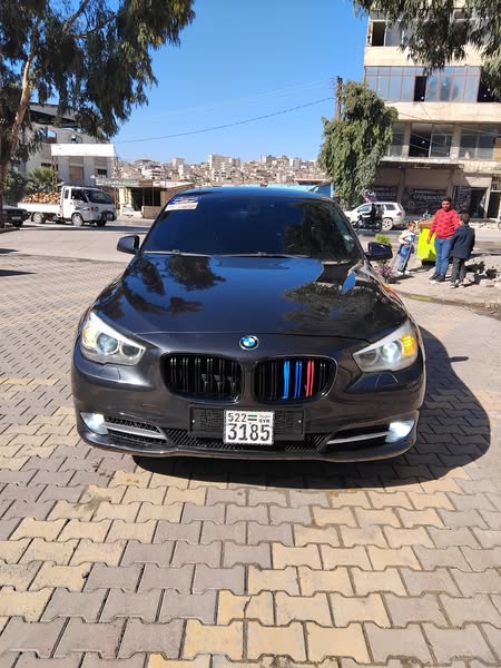 BMW 5 Series Gran Turismo 2011 - صورة 3