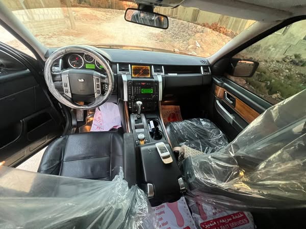 لاند روفر رنج روفر سبورت 2009 - صورة 5