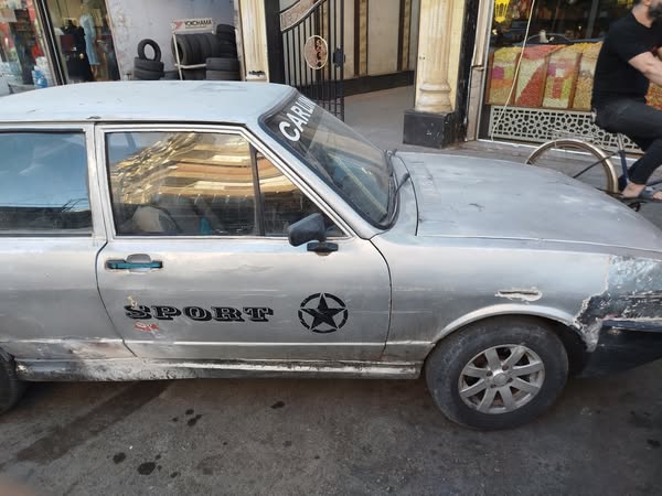 Volkswagen باسات 1977 - صورة 3